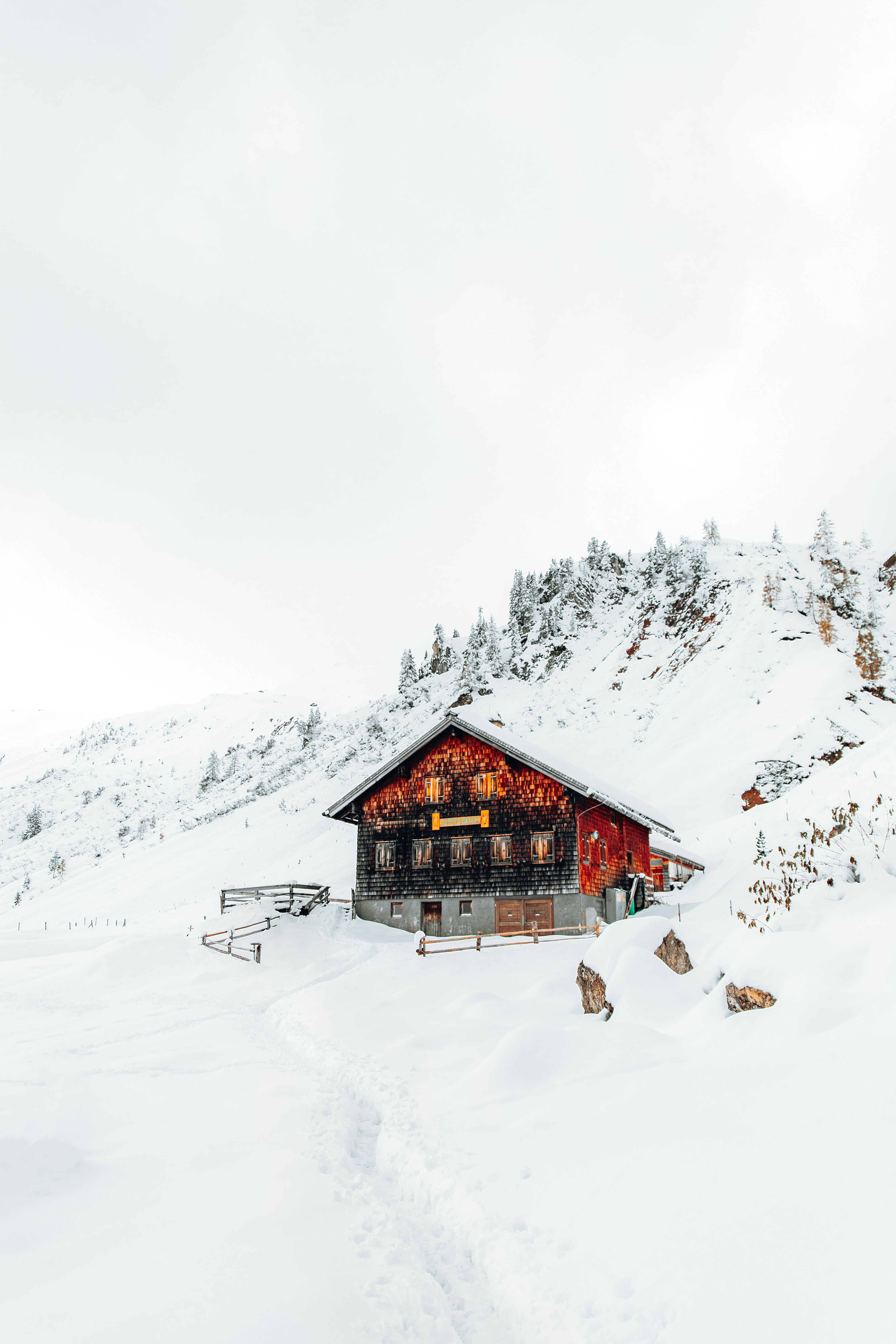 mountain-cabin
